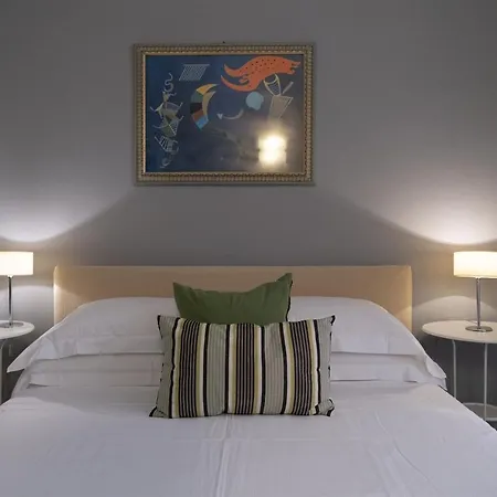 Bed & Breakfast Palazzo Gilistro 4*